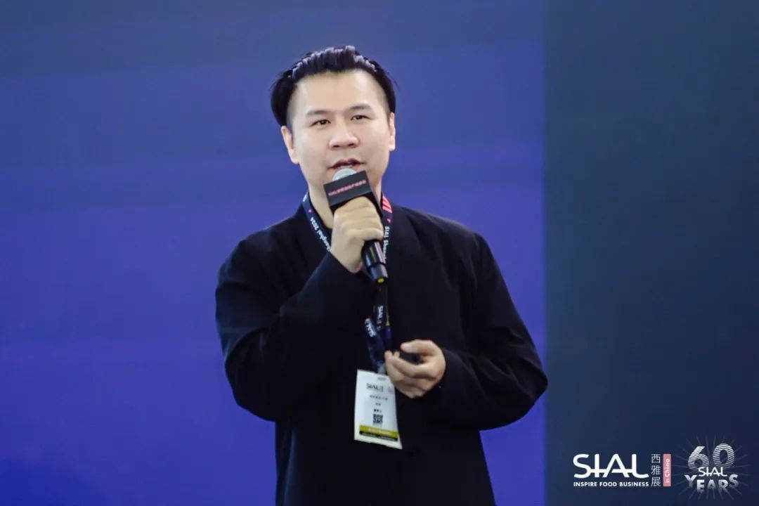 茶太良品/牛茶董事長(zhǎng)肖榮